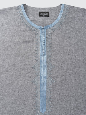 Moroccan thobe Qasr grey sky blue Moroccan-inspired neckline detailing close up