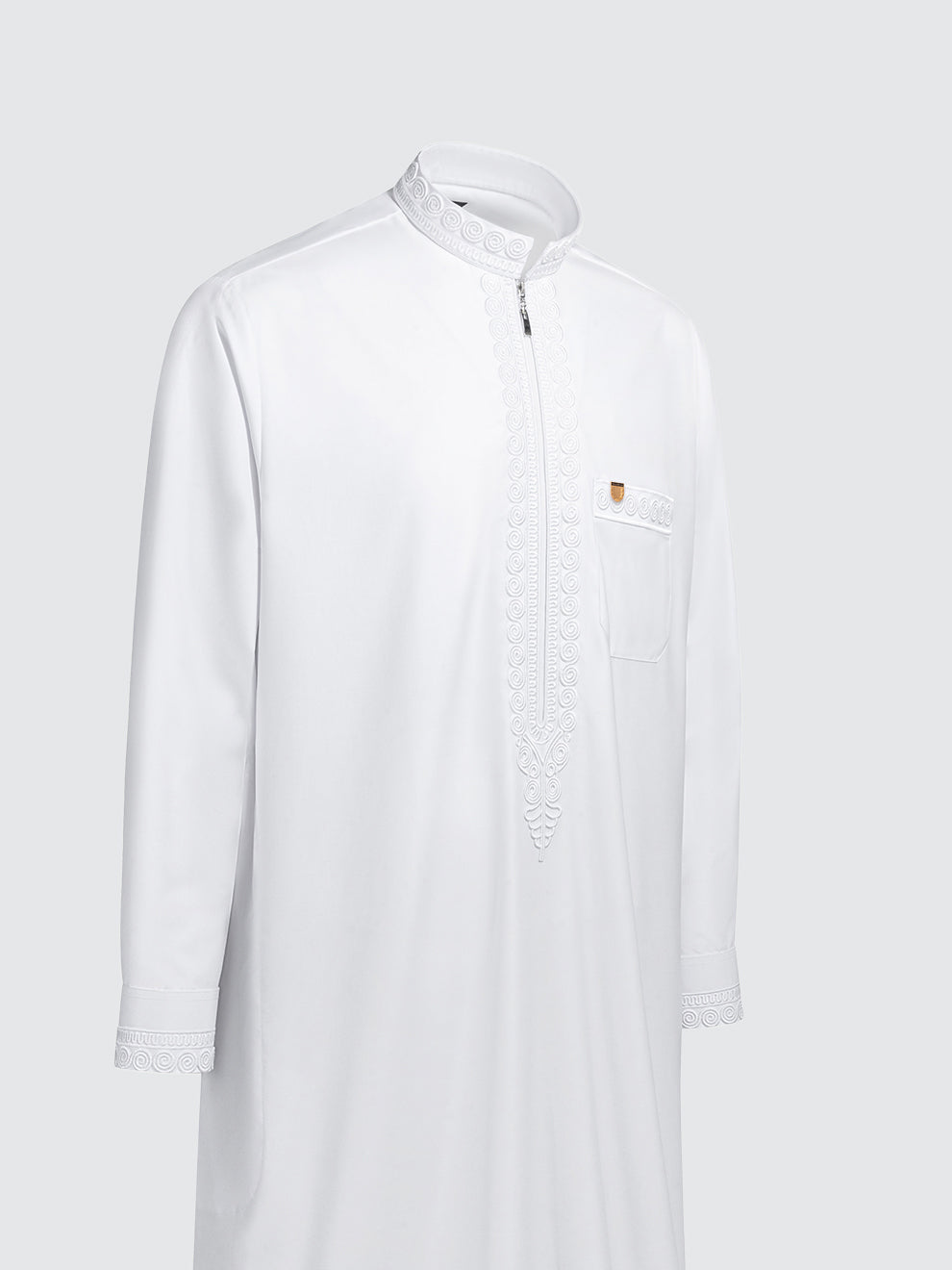 Luxury white Moroccan thobe featuring detailed imperial embroidery, refined long sleeve silhouette for formal Islamic wear and ceremonial occasions