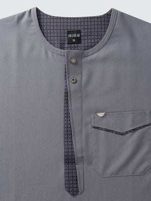 Imaarah Vantage grey short sleeve thobe neckline with contrast inner placket and Imaarah branding